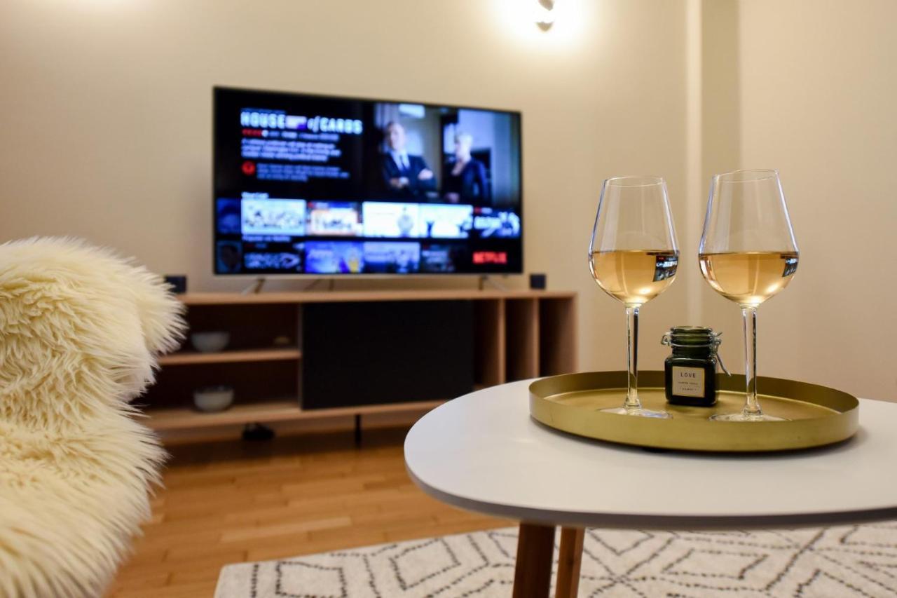 The Dream Apartment - Near Radisson Hotel Bukurešť Exteriér fotografie